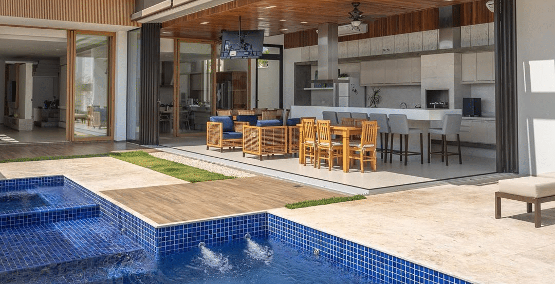 Da Série - Como Economizar. Piscina Com área Gourmet. | Blog ...